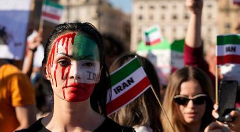 DON MARIO ALEXIS PORTELLA: “In che modo l’Unione Europea e gli Stati Uniti hanno favorito i crimini contro l’umanità dell’Iran”