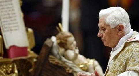 MAGDI CRISTIANO ALLAM: “Alla vigilia del Santo Natale, l’appello di Benedetto XVI a vivere «Come se Dio ci fosse» è l’ancora di salvezza per la maggioranza degli europei scristianizzati e ateizzati”