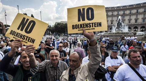 ALESSANDRA LEZZI: “La Corte di Giustizia Europea riaccende le speranze degli imprenditori balneari affermando che i beni non rientrano nella Direttiva Bolkestein”