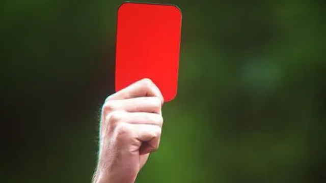 MARCELLO VENEZIANI: “Di rosso a sinistra è rimasto il cartellino per espellere”