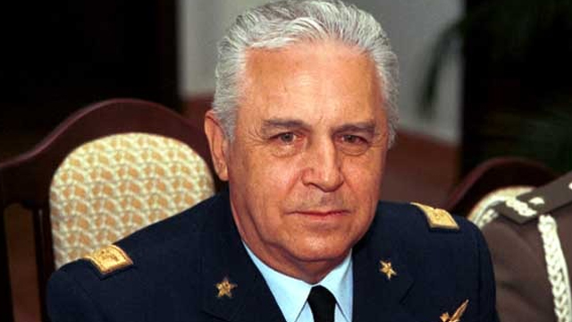 MARIO ARPINO: “L’ex Capo della Difesa Arpino sostiene il Generale Vannacci”