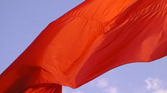 LA POESIA DI GIORGIO BONGIORNO: “Bandiere rosse”