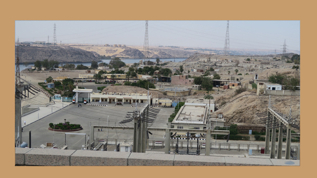 ISABELLA MECARELLI: “VIAGGIO IN EGITTO – Notizie sull’egitto odierno – (capitolo 22) – vedi galleria fotografica