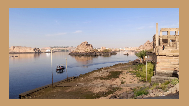ISABELLA MECARELLI: “VIAGGIO IN EGITTO – La gita all’isola – (capitolo 25) – vedi galleria fotografica