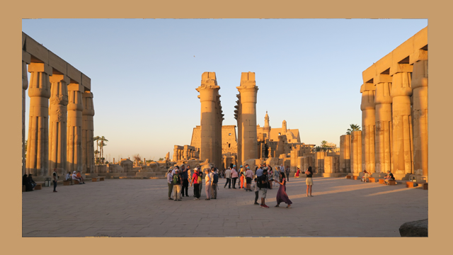 ISABELLA MECARELLI, “VIAGGIO IN EGITTO” – Il lago sacro di Karnak – (capitolo 38) – vedi galleria fotografica