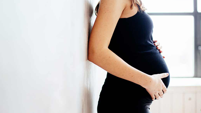 ISABELLA MECARELLI: “Maternità sotto attacco”